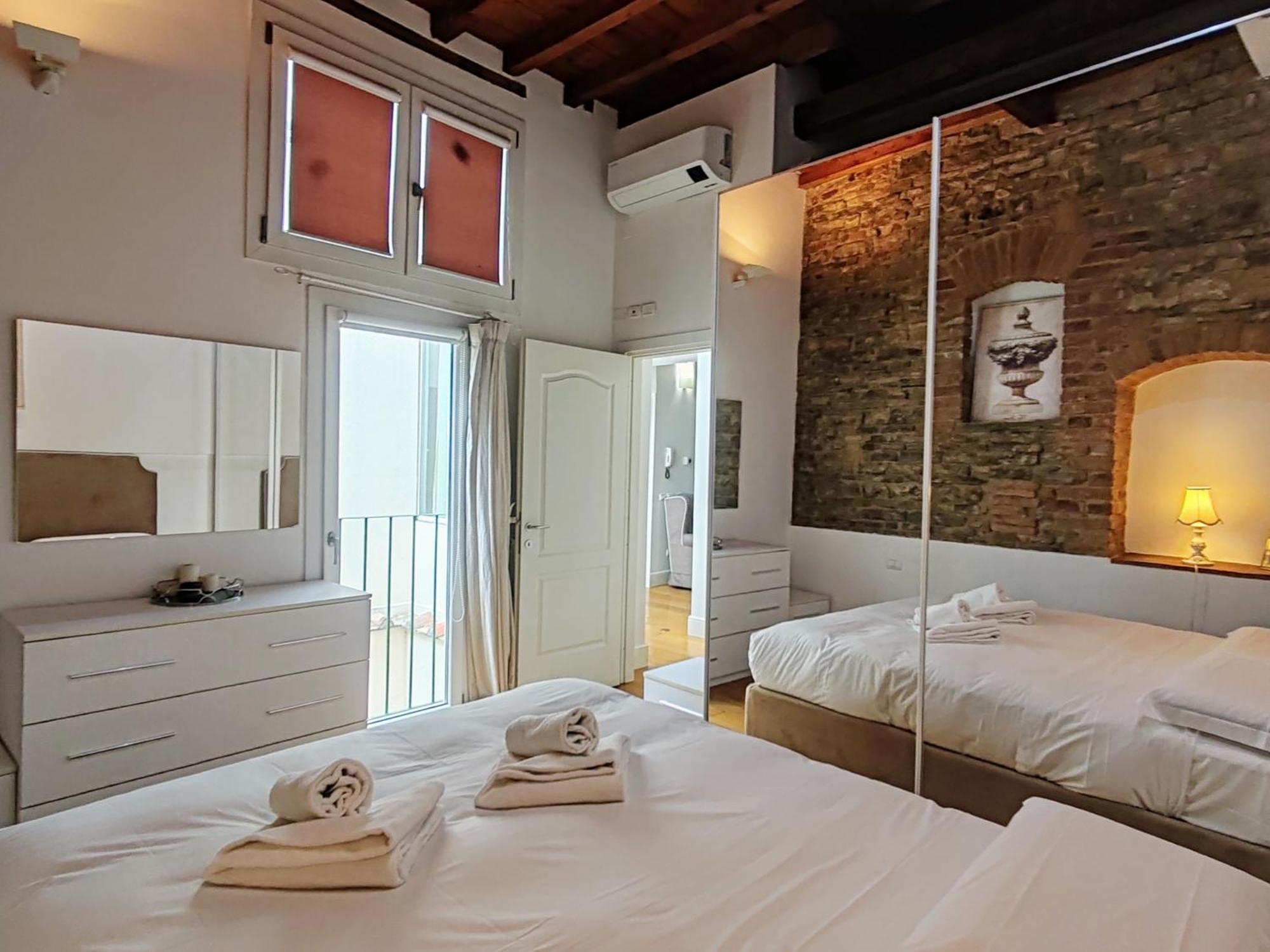 Apartment Borgo San Jacopo Superior By 360rentals Florenz